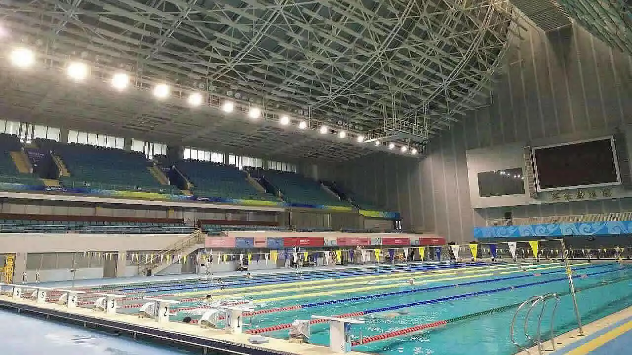 Yingdong Natatorium — view 4