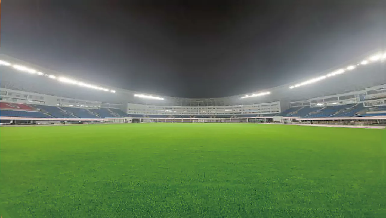 Yuanshen Sports Centre Stadium — view 5
